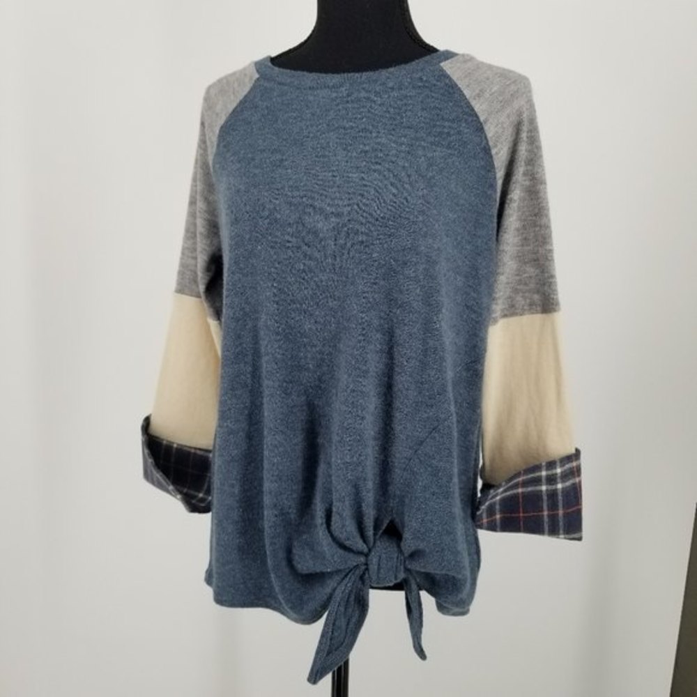 SHE + SKY pullover raglan sweater flanel flip cuff blue gray ivory plaid M